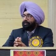 ਸਾਮਰਾਜ ਭਗਤੀ ਦੀ ਉਘੜਵੀਂ ਮਿਸਾਲ ਹਨ ਸਾਵਰਕਰ ਦੇ ਮੁਆਫ਼ੀਨਾਮੇ
